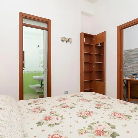 Apartment Shore By Interhome Sorrent
